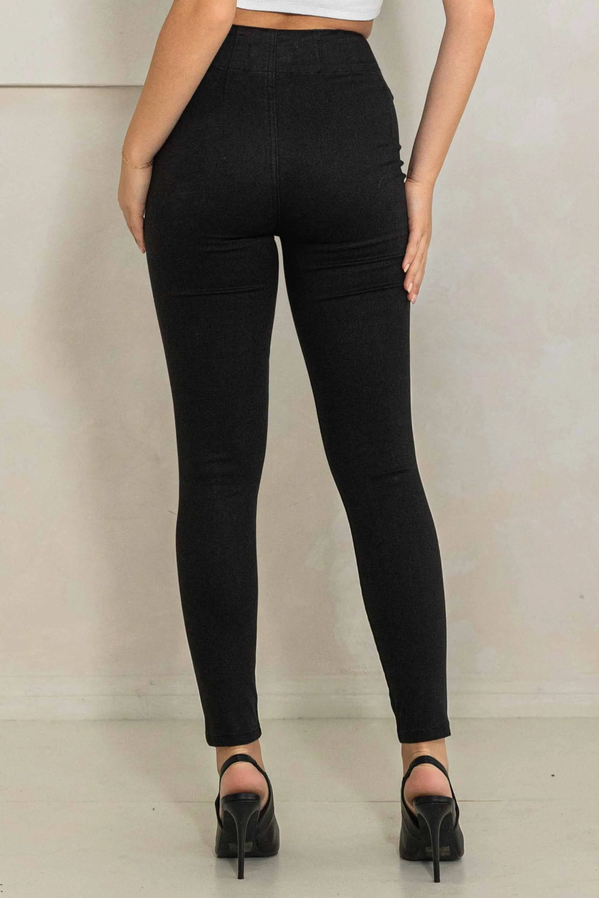 Cassie Skinny Jeans