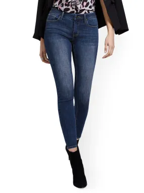 Petite Lexi Mid-Rise Super-Skinny Ankle Jeans - Blue Hustle